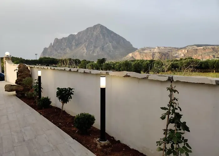 Hotel con vista: Dove sorge il sole